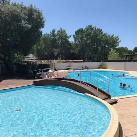 L'hibiscus Avec Piscine Entre Et Foret Apartamento *